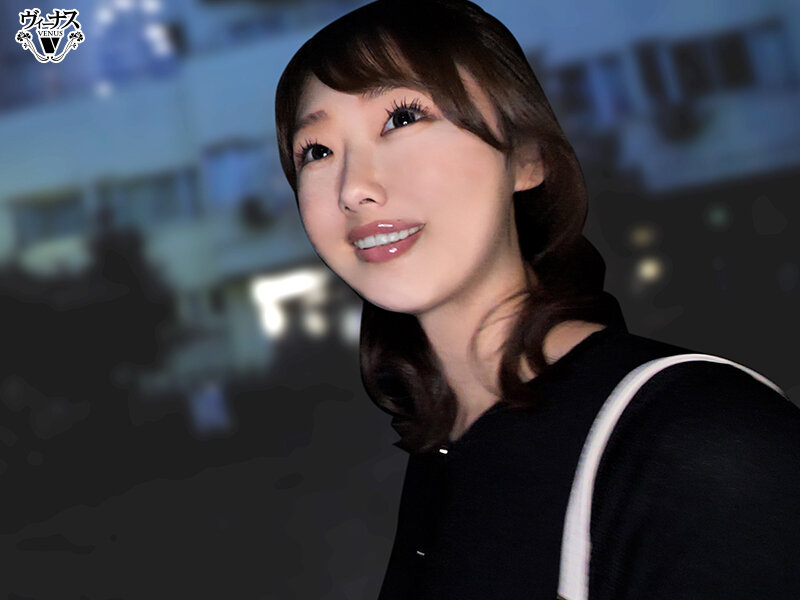 本吉沙彩作品VOD-047发布！最强又最可爱的「本物素人妻」，体验人生首次中出3P性爱！-图片2