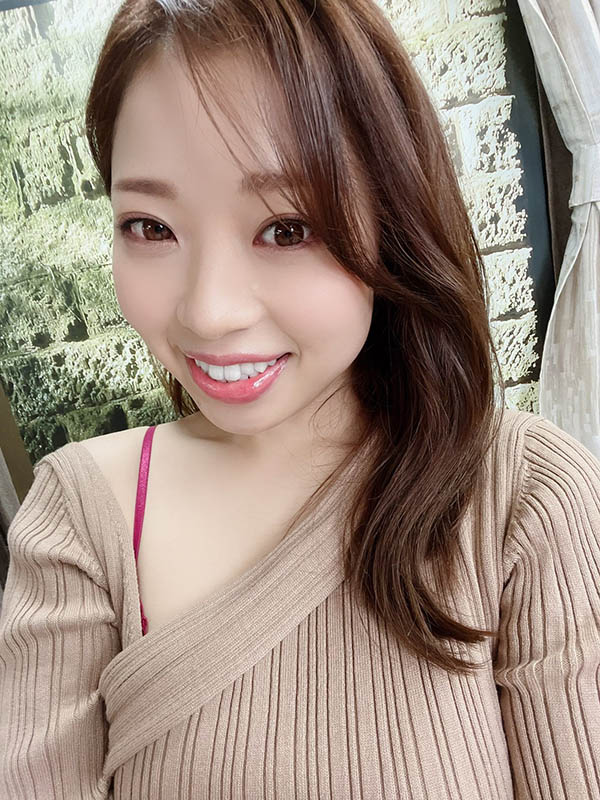 坐地能吸土？！熟女姐姐身材娇小战力超强…G乳肥美臀肉欲体超能干～